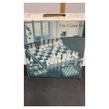 3 in 1 Gane Set, Chess Checkers Backgammon,