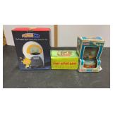 4 Toy Banks Pengwee Post Office & 2 Magic Mouse