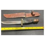 Hunting Knife w/ Sheath, Brass End WW2 FIGHTING