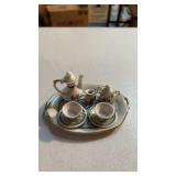 Shack man made in Japan miniature china set