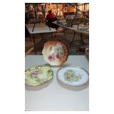 3 miscellaneous decorative porcelain floral