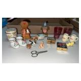 Group of trinkets pill containers, animals, coors