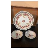 Decorative floral plate  10ï¿½ and 2 small bowls