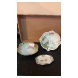 3. R S  decorative dishes