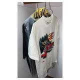 3 menï¿½s size large car  t shirts