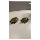Male and female turtle trinkets