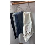 Menï¿½s sweats and white jeans. White Leviï¿½s 34/32