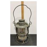 Dietz ï¿½Dï¿½ Railroad Kerosene Lantern