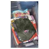 Tote with lid and womanï¿½s size M/L shirts and