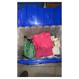 Tote with lid and womanï¿½s tops size M/L