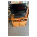Vizio 32ï¿½ flatscreen with Vizio soundbar and tv