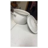 Vintage Enamelware Pot w/ Lid