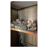 Ceramic decor with batteries