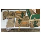 Box Garst Burlap Bags, Approx 10