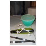 JC PENNY ELECTRIC Knife  and Tupperware bowl