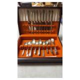 Metal plated silverware set