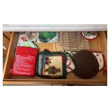 Contents of drawer and cabinet: various oven