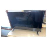 33ï¿½ Vizio flat screen tv.  No remote