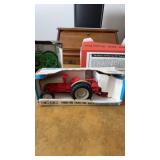 Ertl ford 8N Tractor With Dearborn Plow 1/16