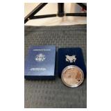 Walking liberty 1 oz  silver  2001 coin