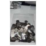 2 lbs 7 oz mixed date unsearched quarters