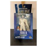 DC Direct Batman The Dark Knight Night Returns