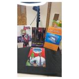 4 miscellaneous comic books  Iï¿½m savage dragon,