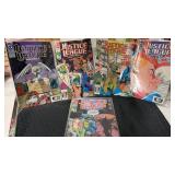 1990. DC comics justice league comics in plastic