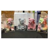 4 miscellaneous beanie bears in plastic container