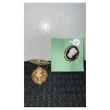 2 cameo brooches