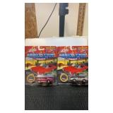 2 New on card Johnny lightning   Muscle cars