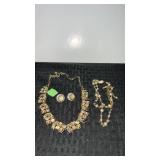 Ladies necklace, bracelet and pierced earrings