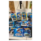 11 New on card motorcycle  Hot wheels