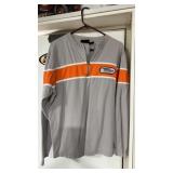 Men's size Large long sleeve quarter zip shirt