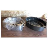 2. roasting pans with lids