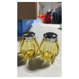 Yellow Fenton salt and pepper shakers