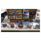 10 miscellaneous New on card Hotwheels