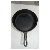Erie. Cast iron  skillet