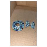 Beautiful brooch, and clip earrings