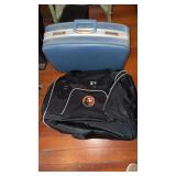 Nebraska veterans duffle bag and vintage heart