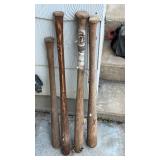 4 wooden bats Louisville, slugger, 125, Mickey