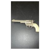 Hubley Rodeo Metal Toy Revolver