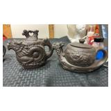 Chinese dragon teapot And  yixing dragon teapot