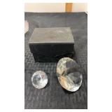 Clear glass diamond ring shaped paper weights
