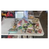 Misc group of home decor, trinkets, puzzles and