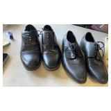 Menï¿½s size 10  Steve Madden and unlisted dress