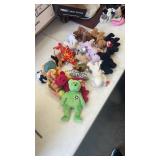 20 misc. stuffed animals including beanie babies