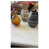 3 vases