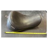 Le Perla Motorcycle Seat