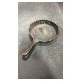Cast Iron Skillet unknown maker with light